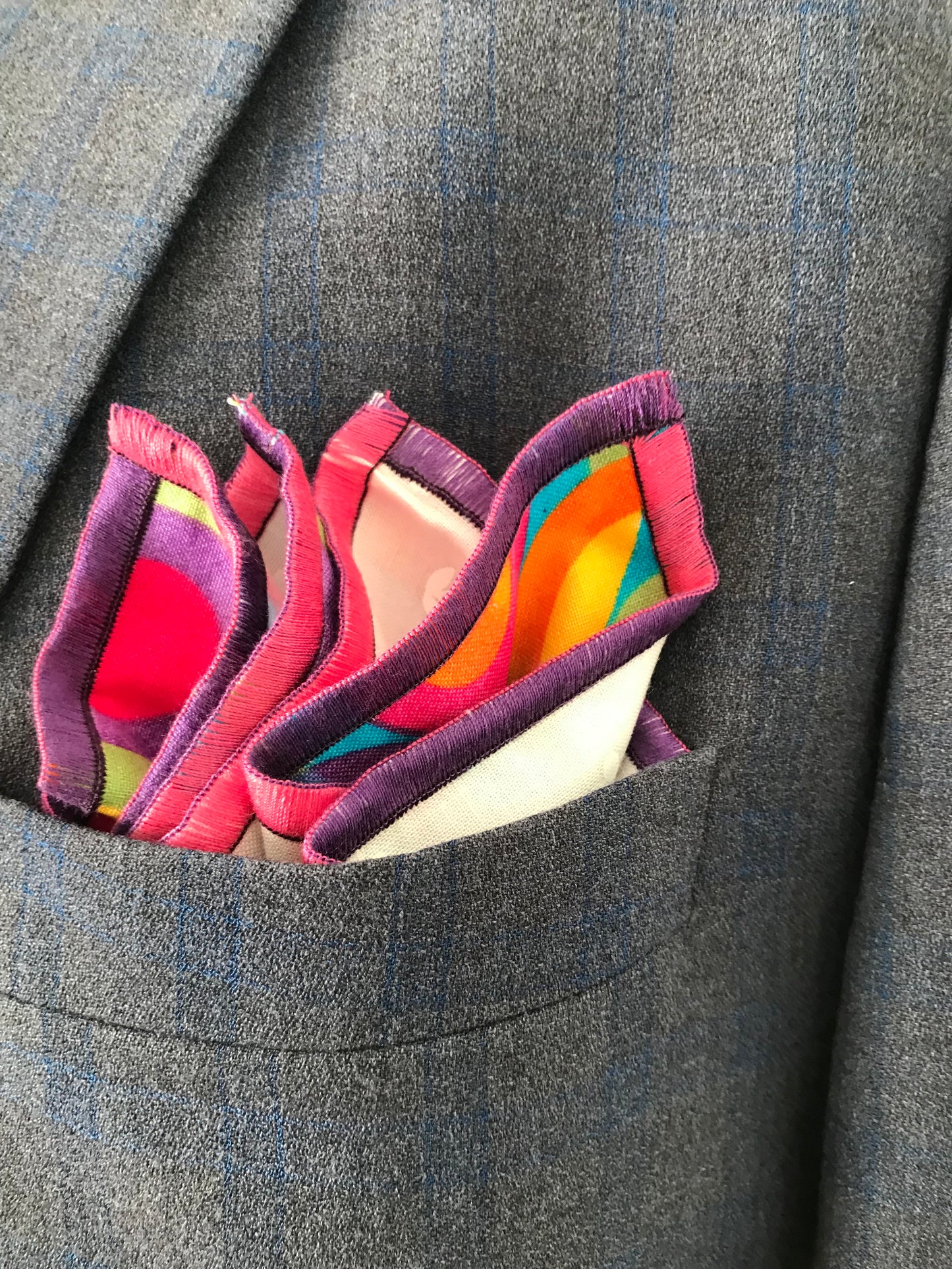 Multi color print Bowtie Set