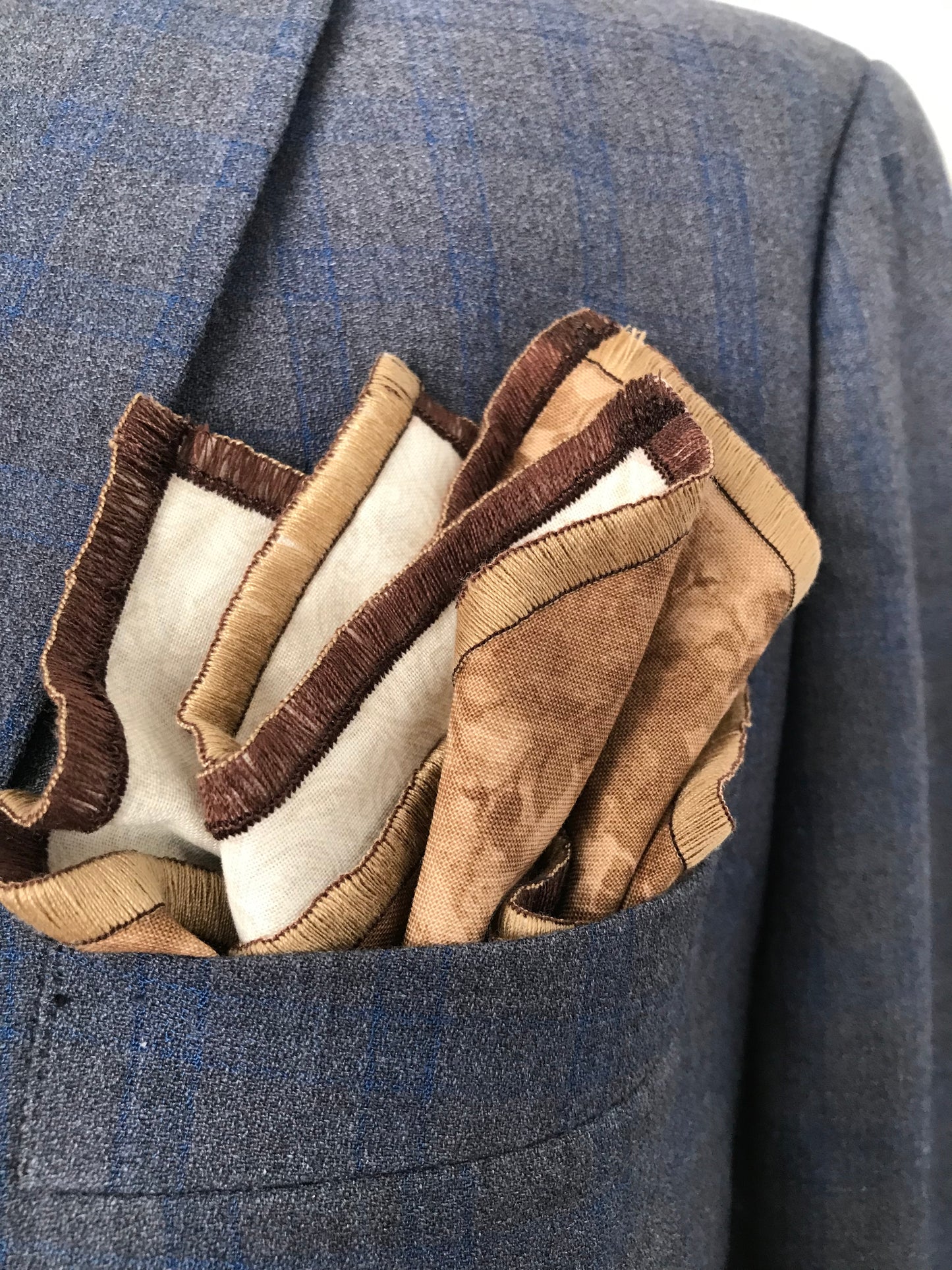 Light blue with brown and brown paisley reversible Bowtie set (FATBOW)