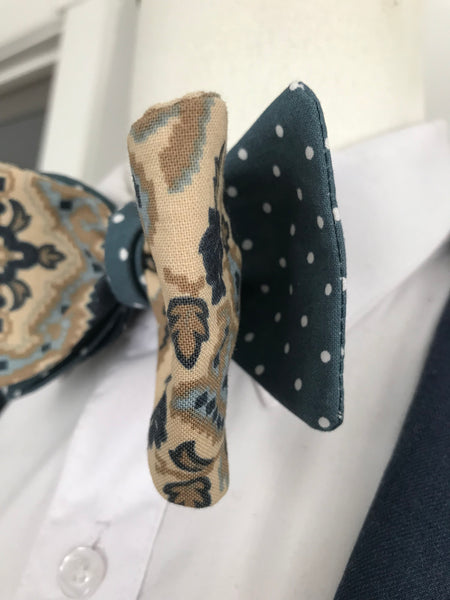 Grayish blue print with blue grey dot reversible Bowtie set