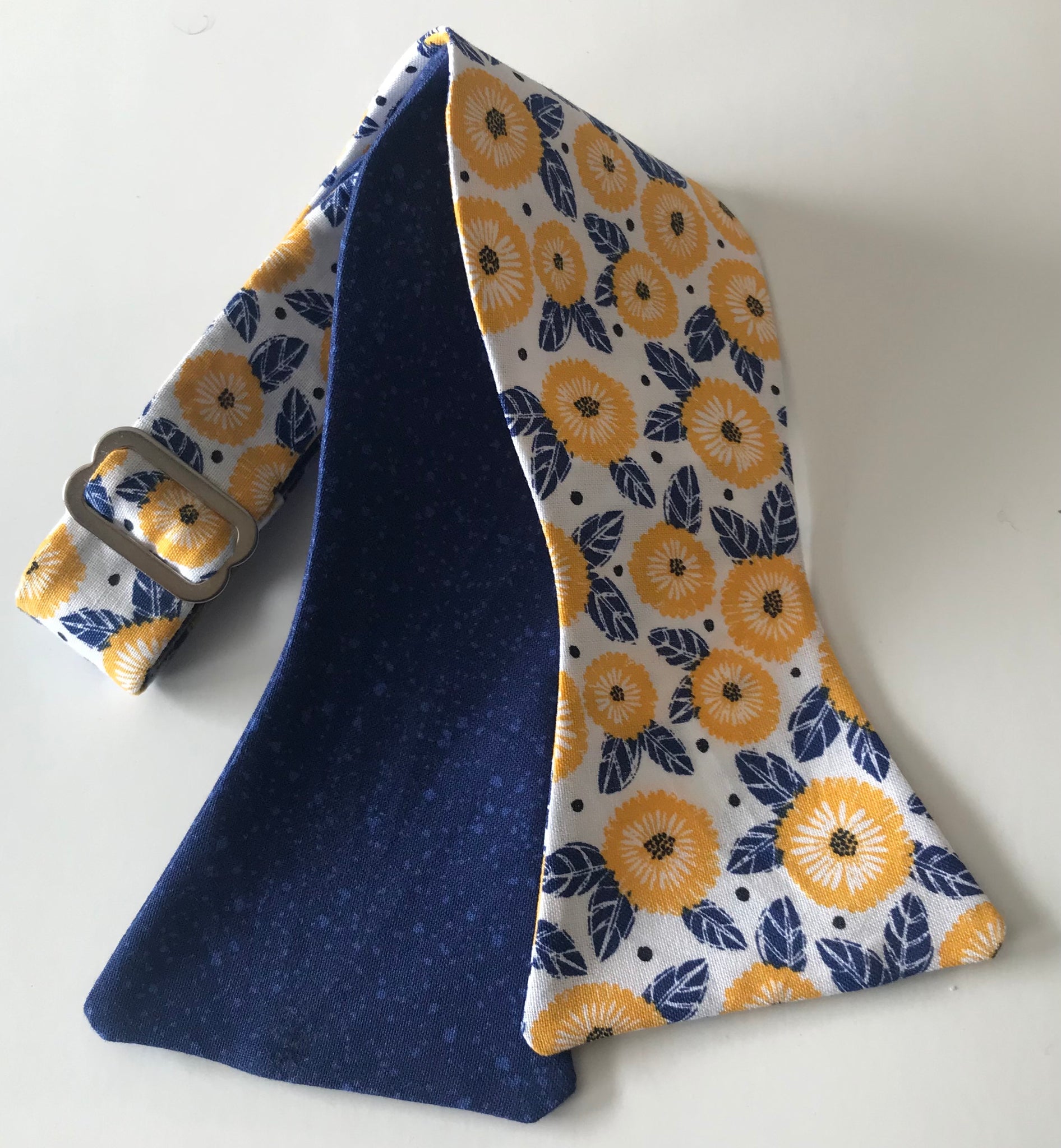 Sunshine Bowtie