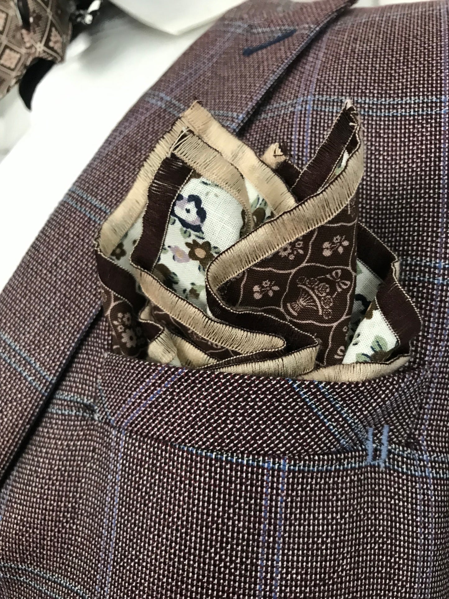 Brown and black reversible Bowtie set (traditional)