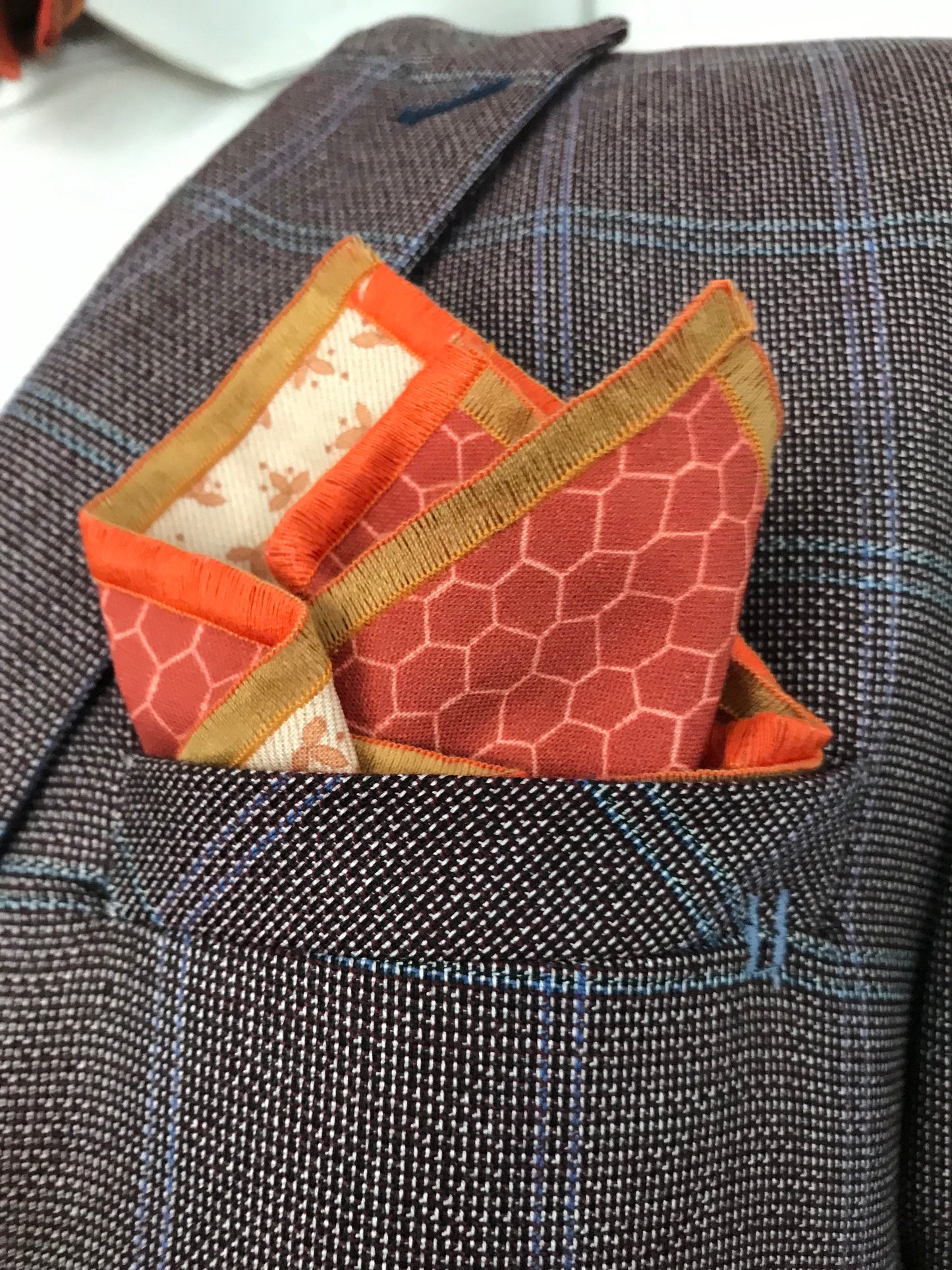 Rust and brown in gold tones reversible Bowtie set (traditional)
