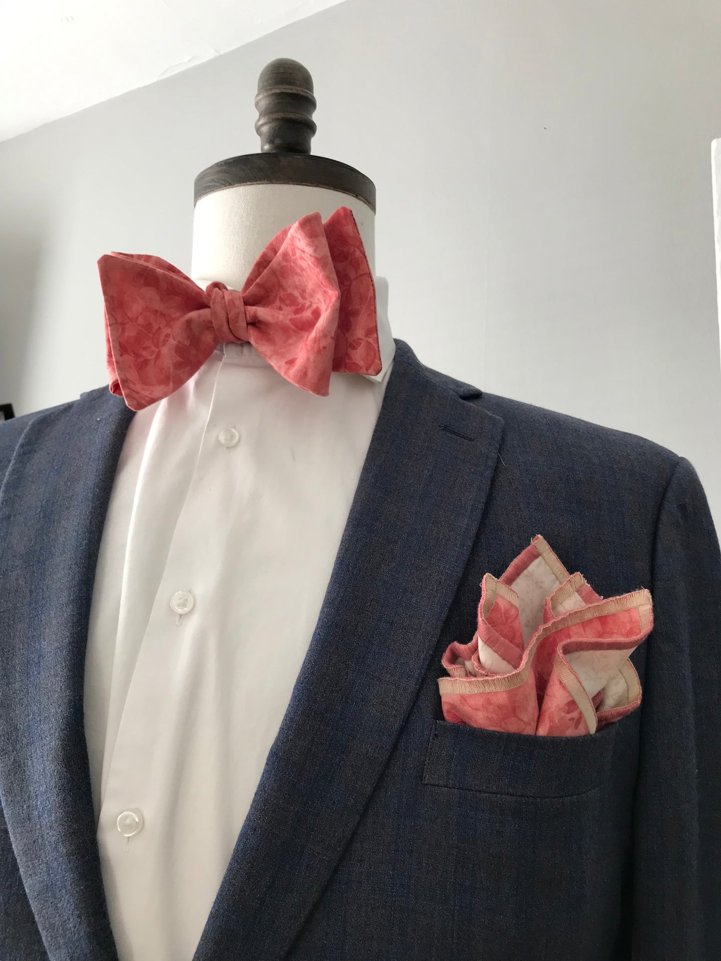 Rose print Bowtie Set (FATBOW)