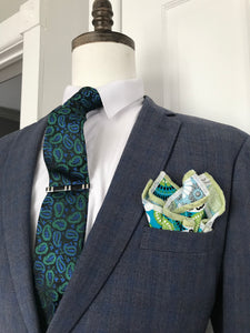 Green print paisley tie set