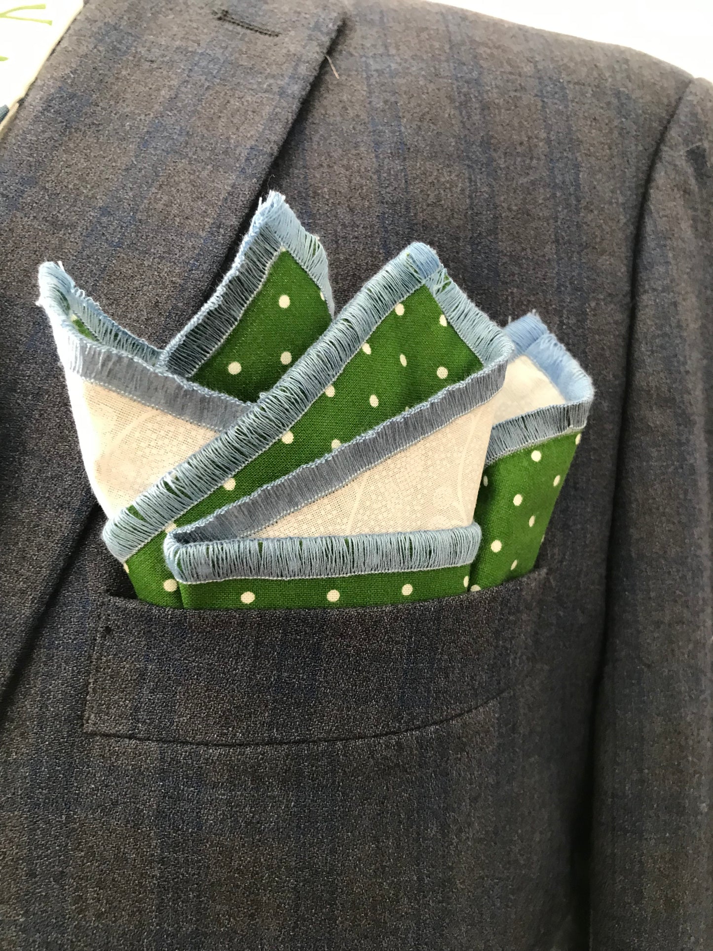 Blue and green print reversible Bowtie set (FATBOW)