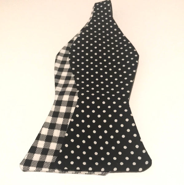 Black dots and white and black checks Bowtie Set