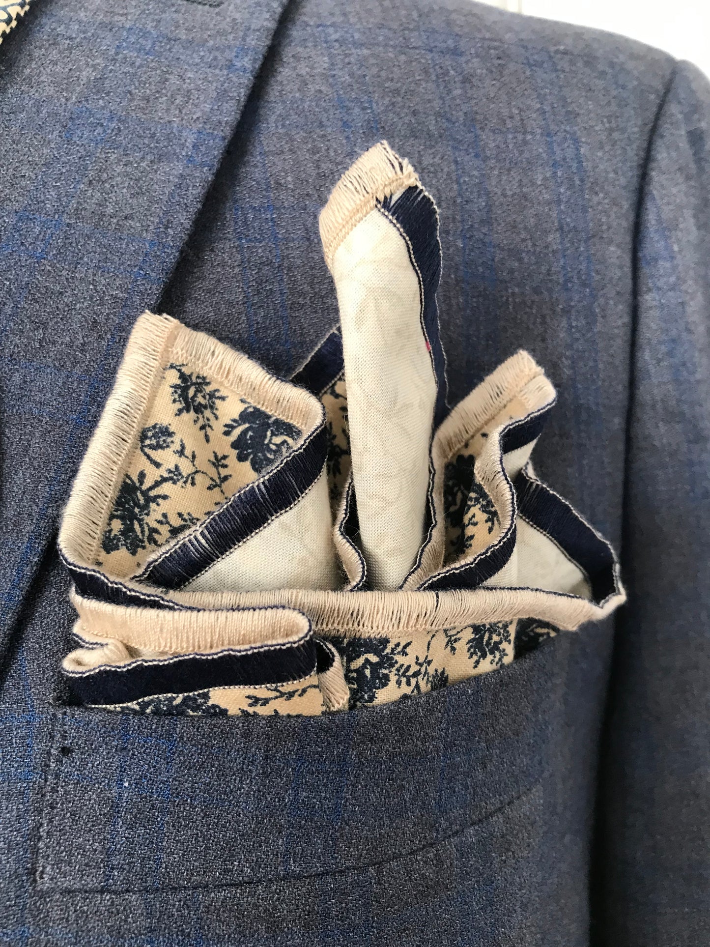 Blue and deep tan Reversible Bowtie set (FATBOW)