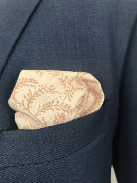 Brown and beige print tie set