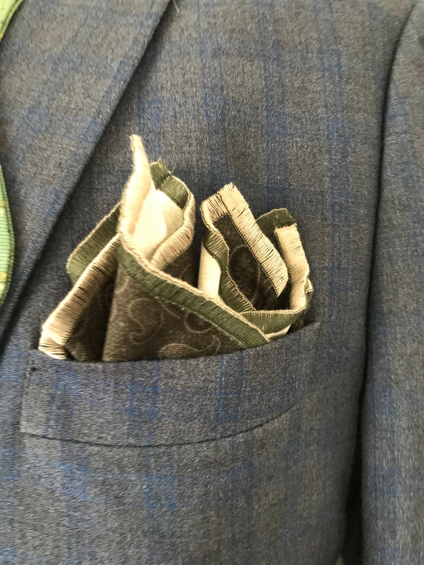 Black and green reversible Bowtie set (FATBOW)