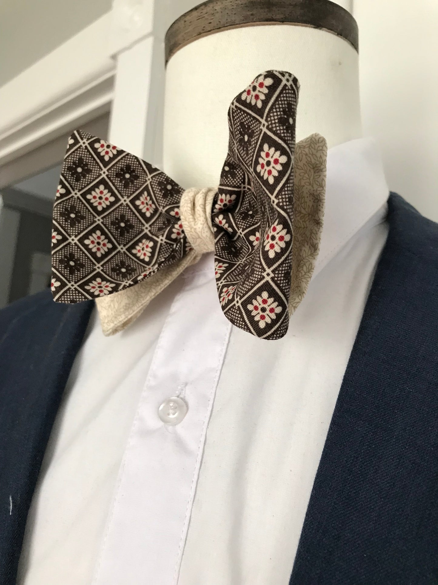 Brown print with cream print reversible Bowtie set