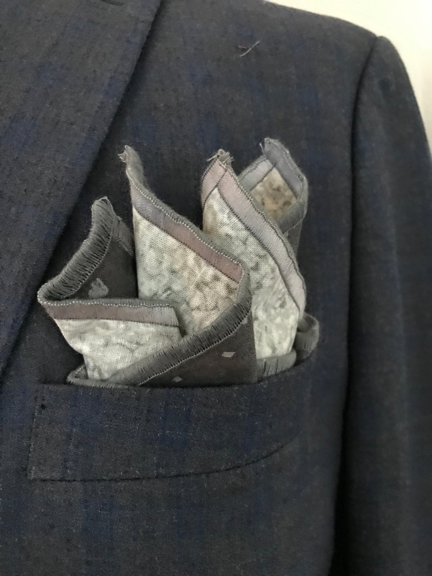 Dark grey and grey print reversible Bowtie set (traditional)