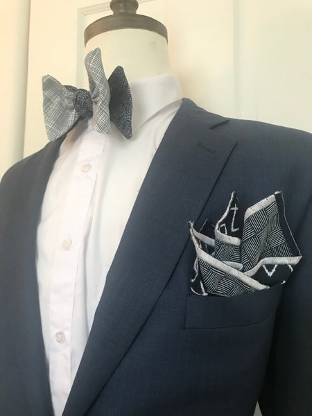Blue small check print with blue paisley reversible Bowtie set