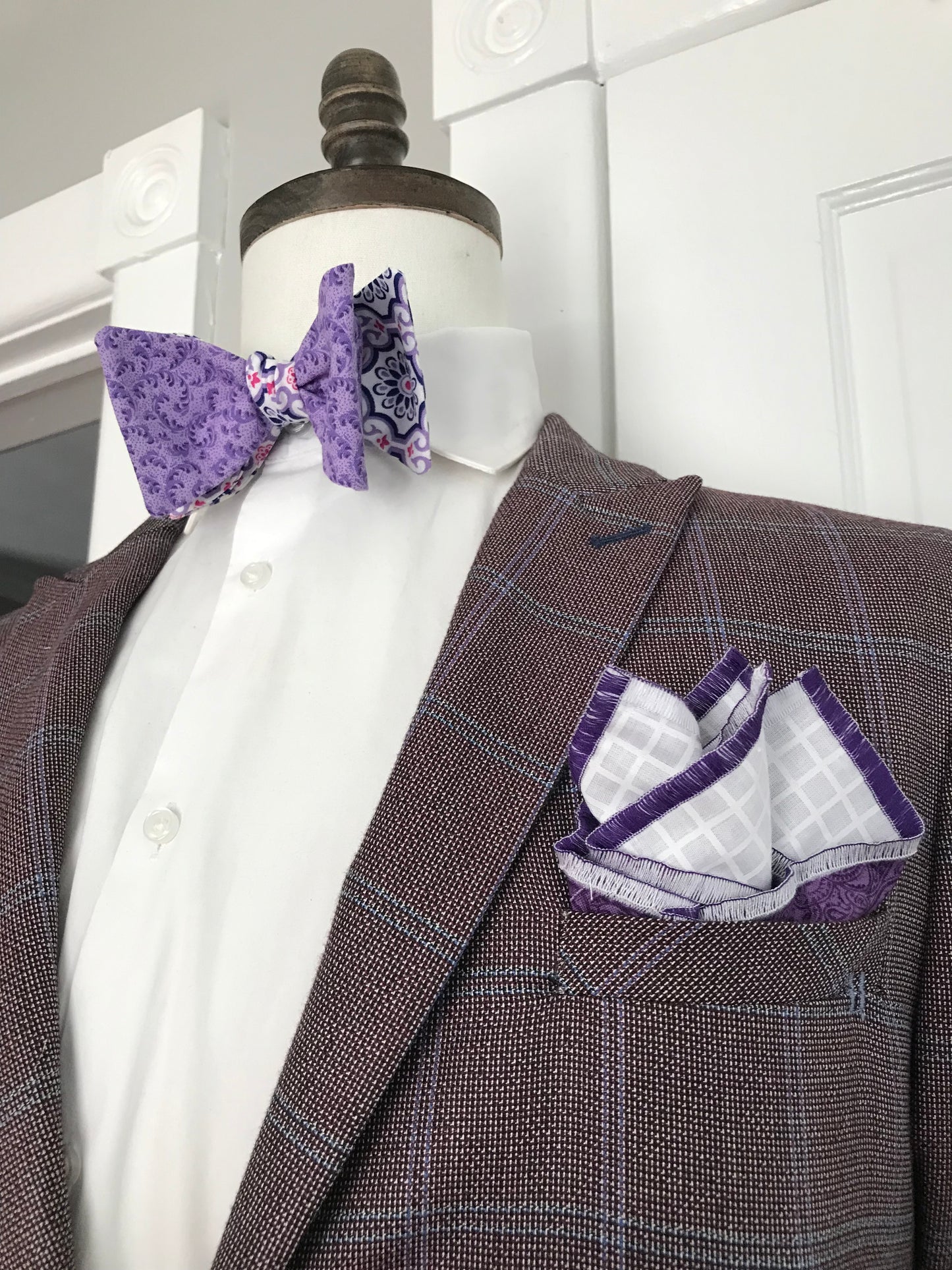 Purple print one purple print reversible Bowtie set (traditional)