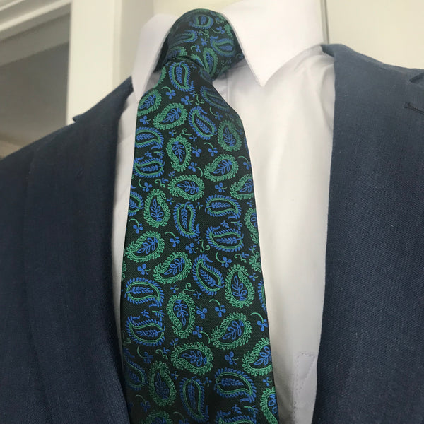 Green paisley print tie set