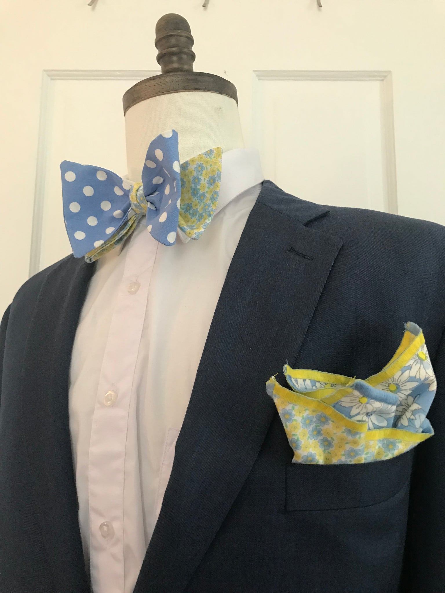 Yellow and powder blue print with a blue dot reversible Bowtie set