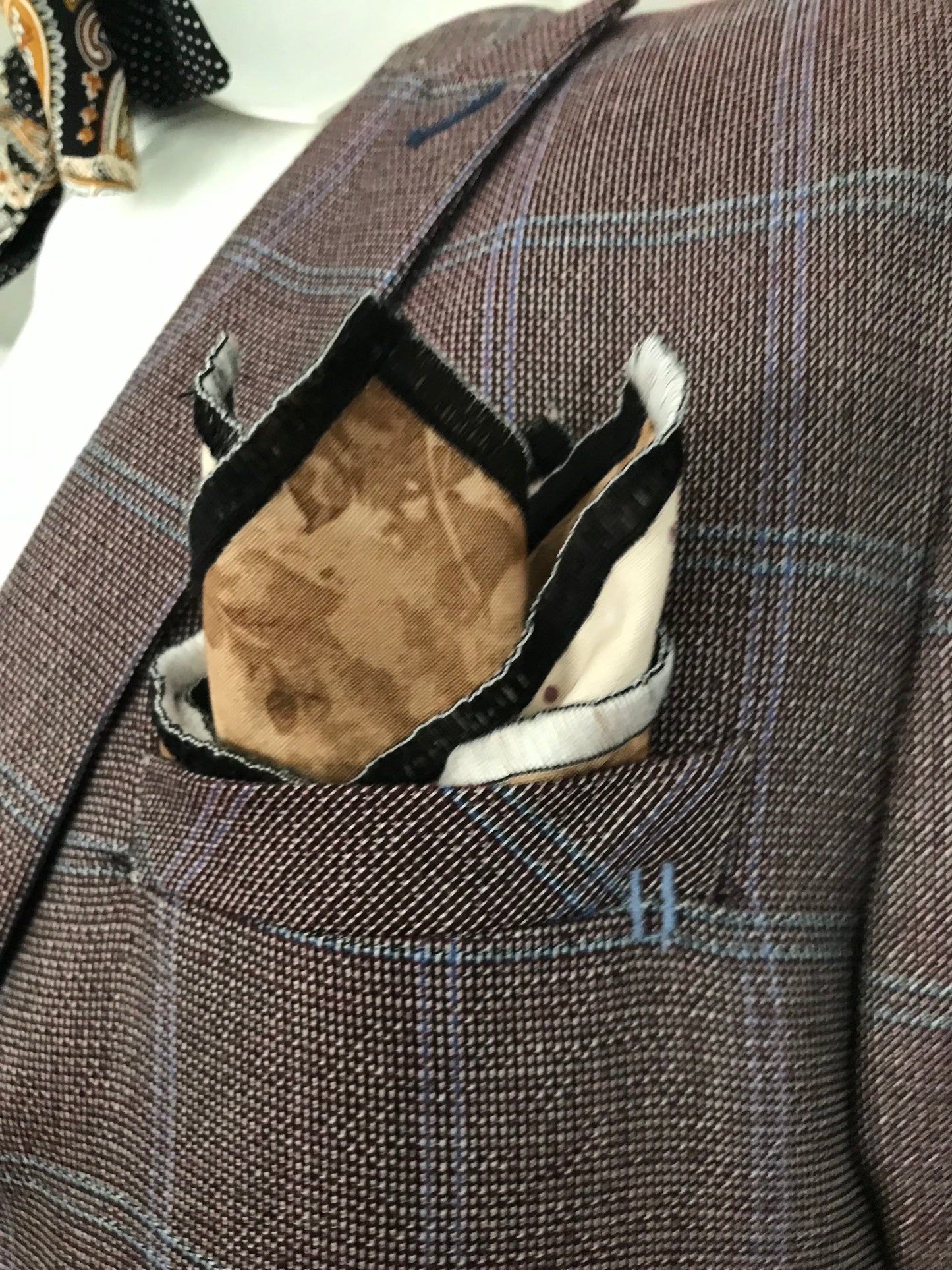 Brown and black paisley with black and white dots reversible Bowtie set (traditional)