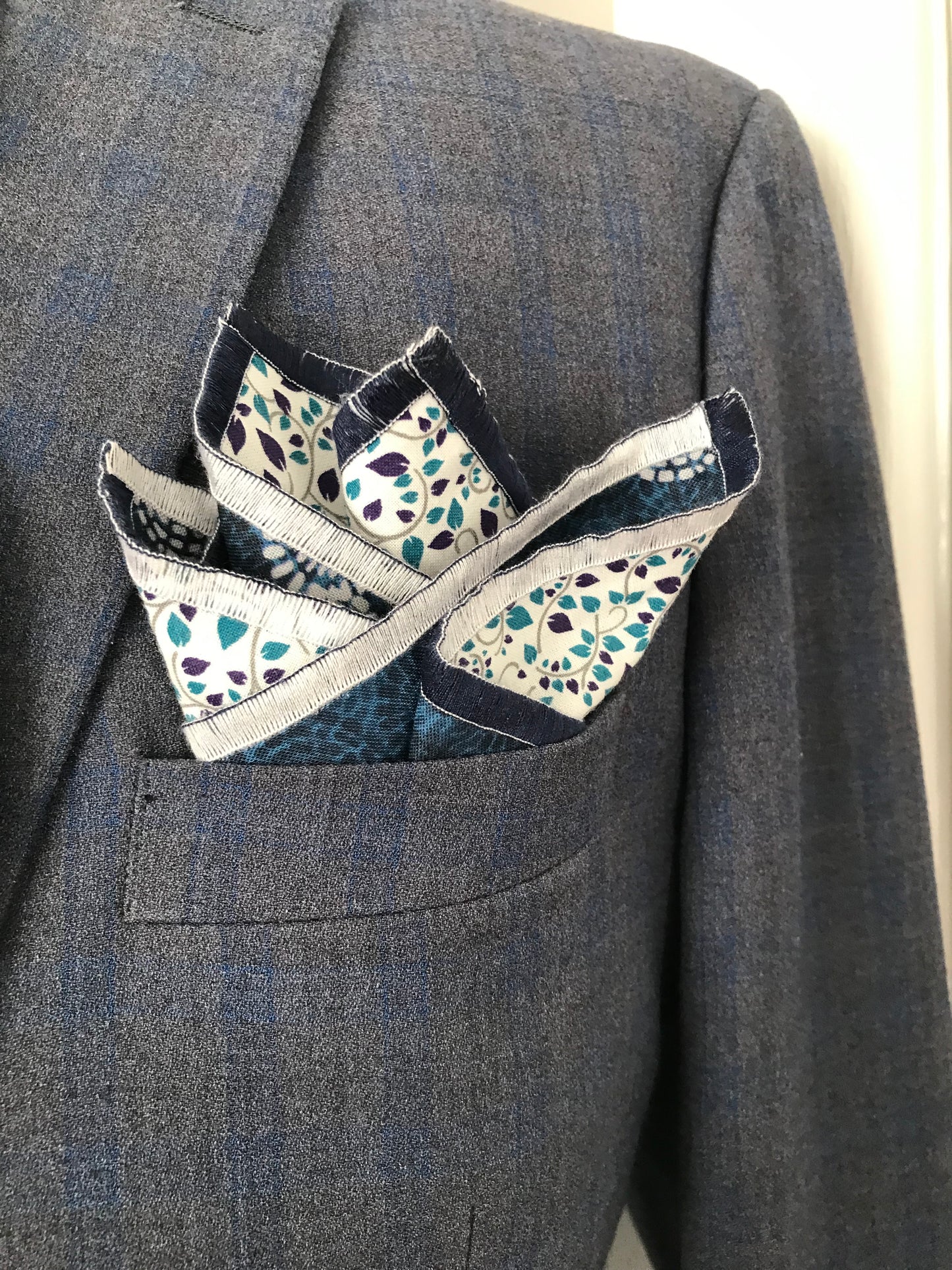 Blue on blue prints reversible Bowtie set (FATBOW
