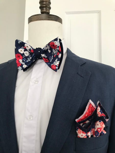 Red white and blue print with blue dot reversible Bowtie set
