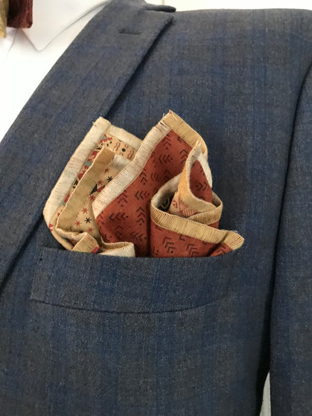 Burgundy and beige reversible Bowtie set