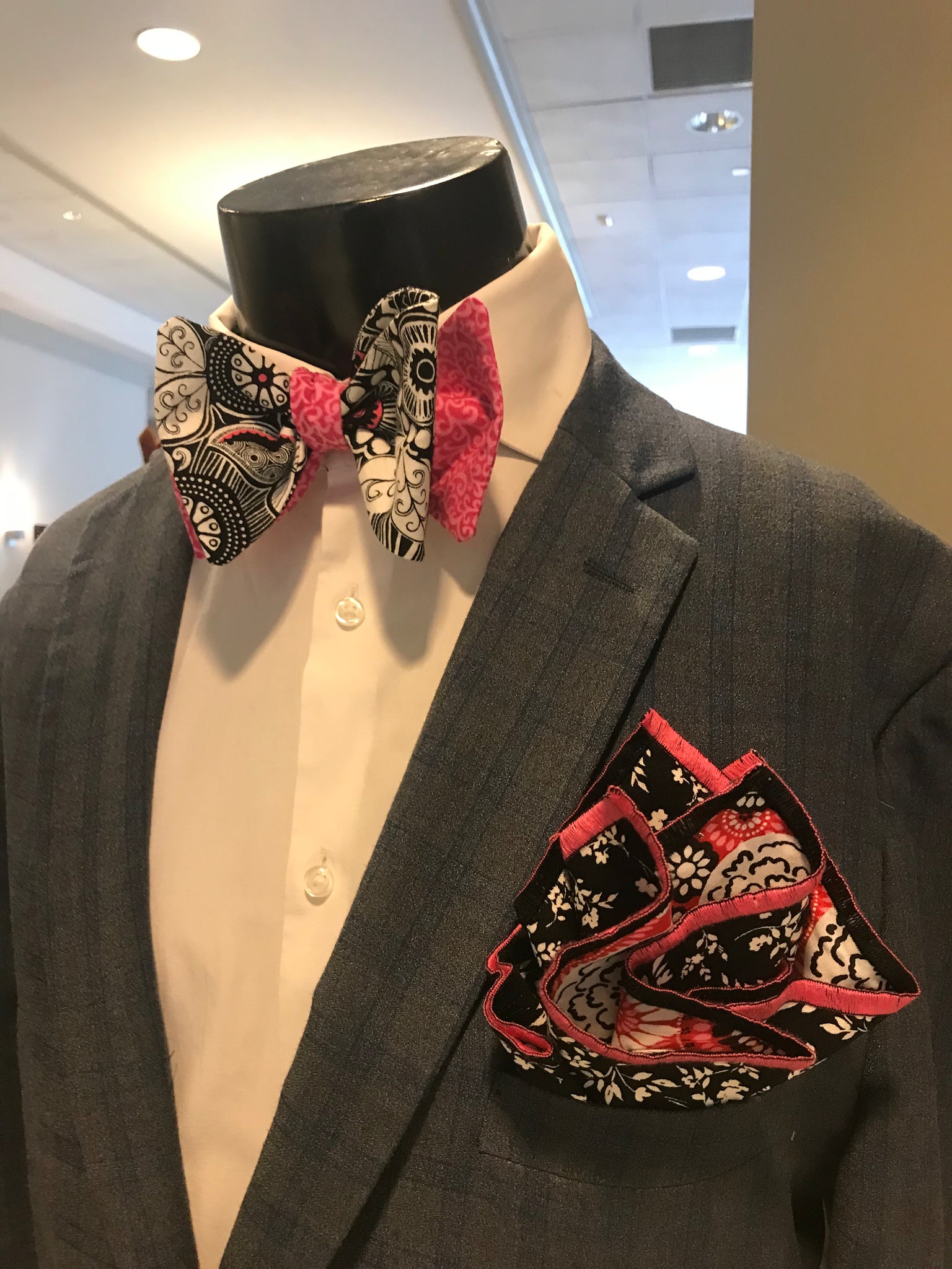 Pink  print and Black print Bowtie Set