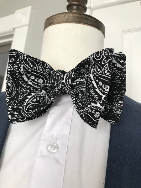 Black and white paisley print