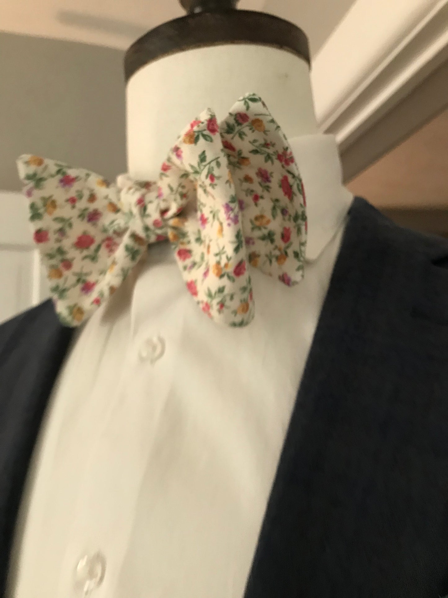 Pink with a splash of teal Bowtie set (FATBOW)