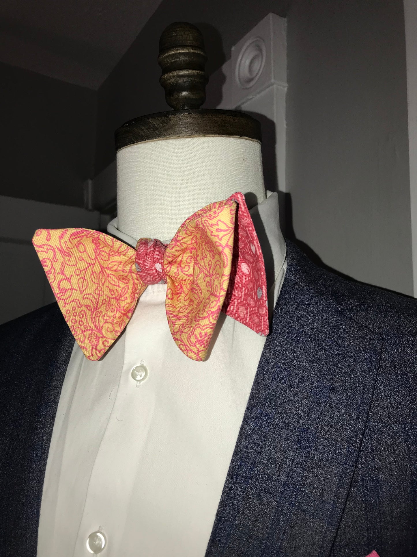 Orange and rose reversible Bowtie set (FATBOW)