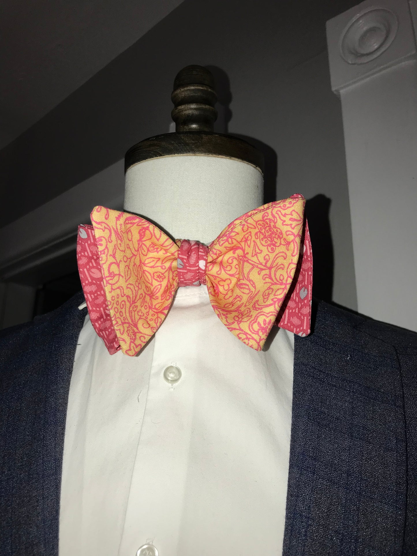 Orange and rose reversible Bowtie set (FATBOW)