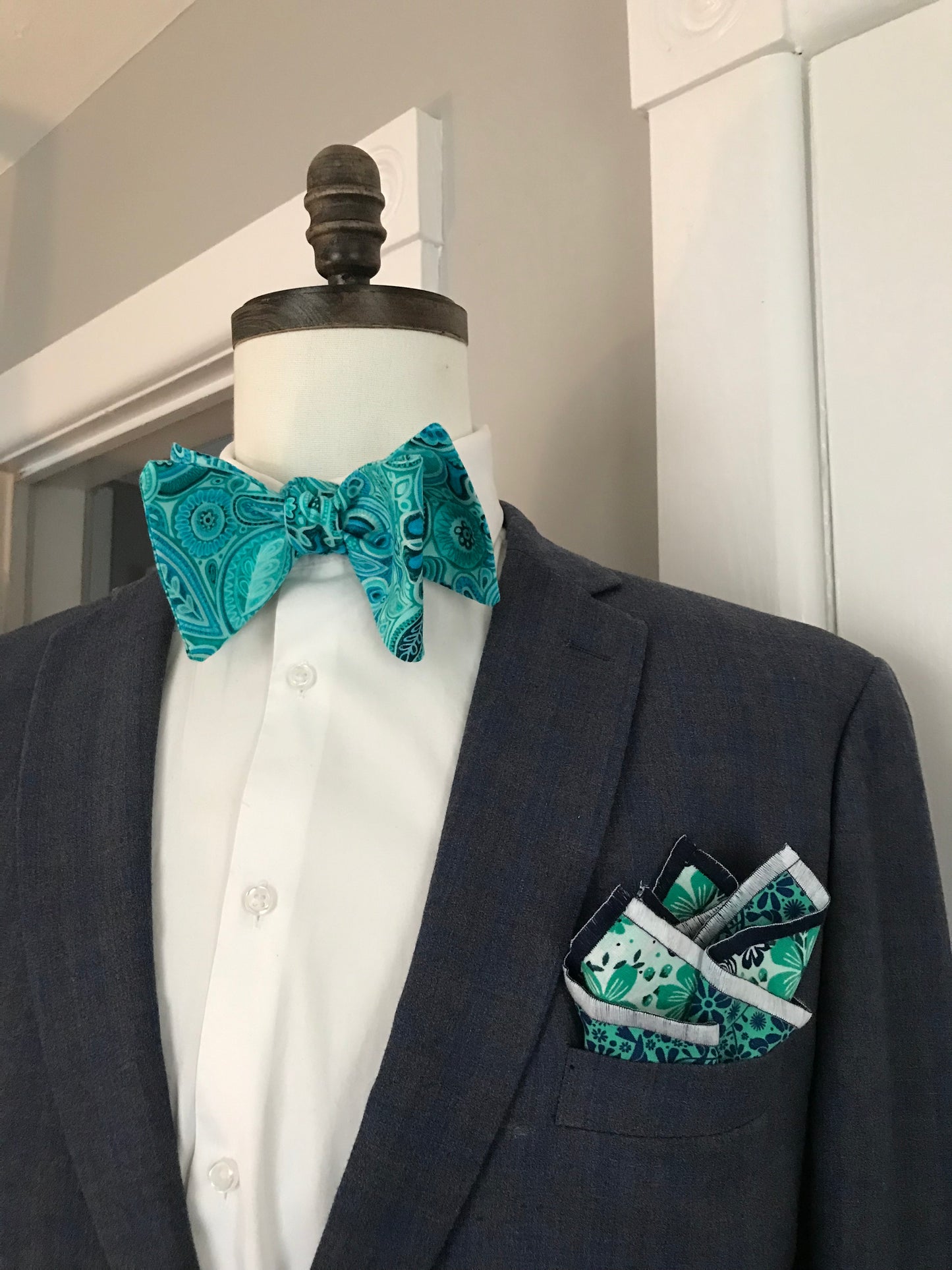 Teal paisley print Bowtie Set (FATBOW)