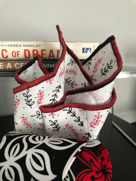 Red and black print paisley Bowtie set
