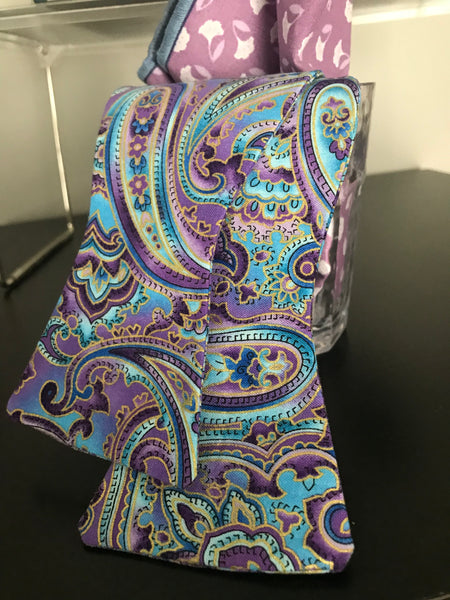 Purple print Bowtie Set