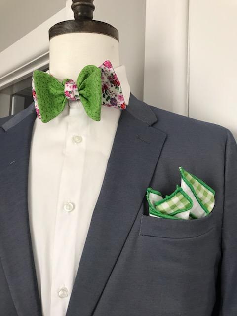 Pink and green flower print with green print reversible bowtie set (Traditional)