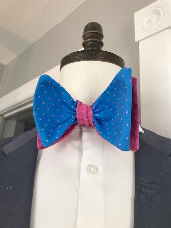 Blue with pink dots and pink print reversible bowtie set (Fatbow)