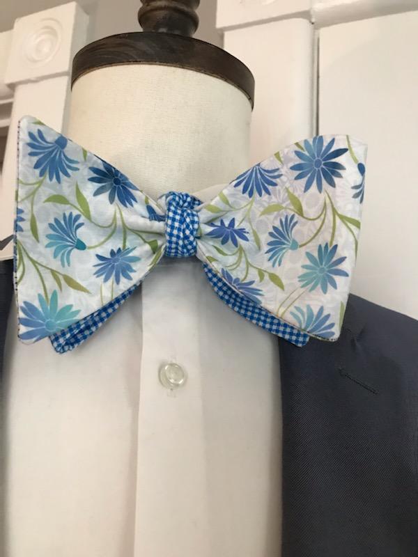 Powder blue and Powder blue print reversible bowtie set (Fatbow)