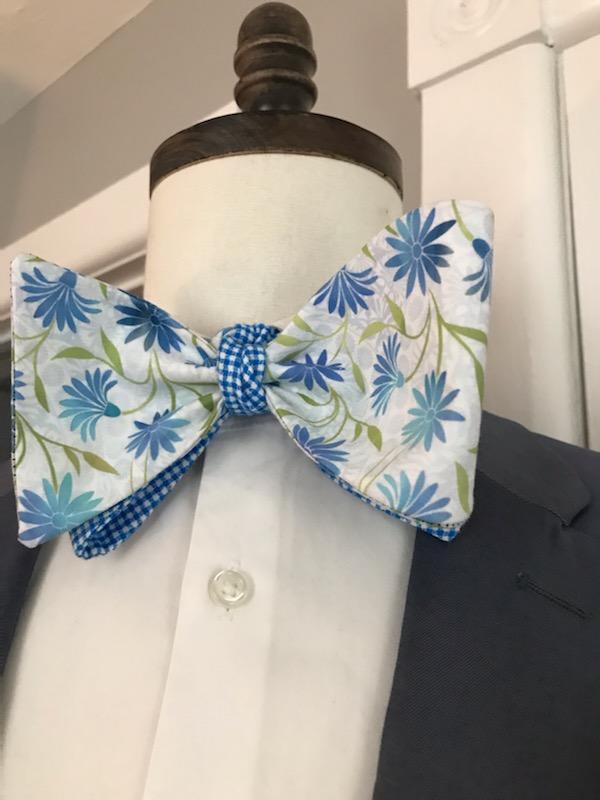 Powder blue and Powder blue print reversible bowtie set (Fatbow)