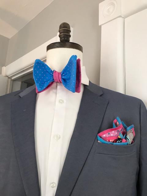 Blue with pink dots and pink print reversible bowtie set (Fatbow)