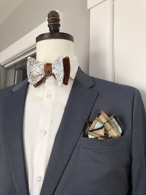 Baby blue and coco brown print with coco brown paisley print reversible bowtie set (Traditional)