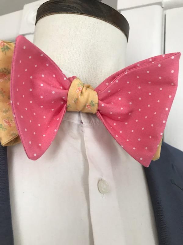 Pink print with yellow print reversible bowtie set (Fatbow)