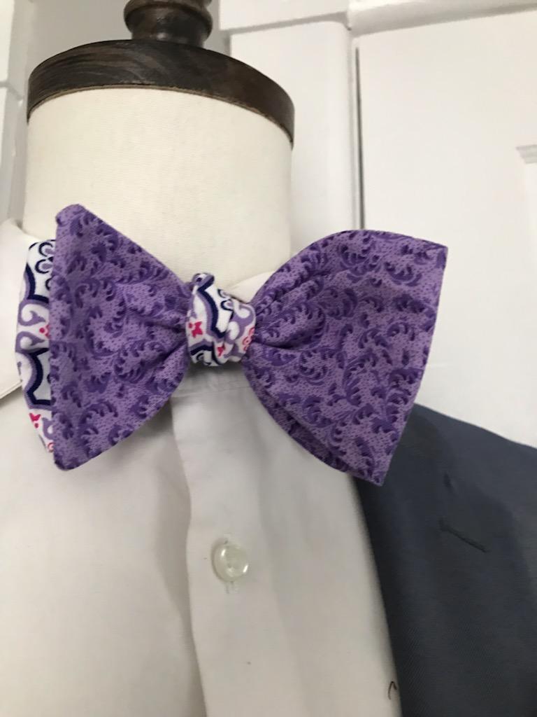Purple print with Purple print reversible bowtie set (Traditional)