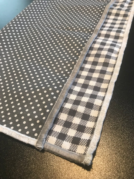 Grey Express Print Bowtie Set