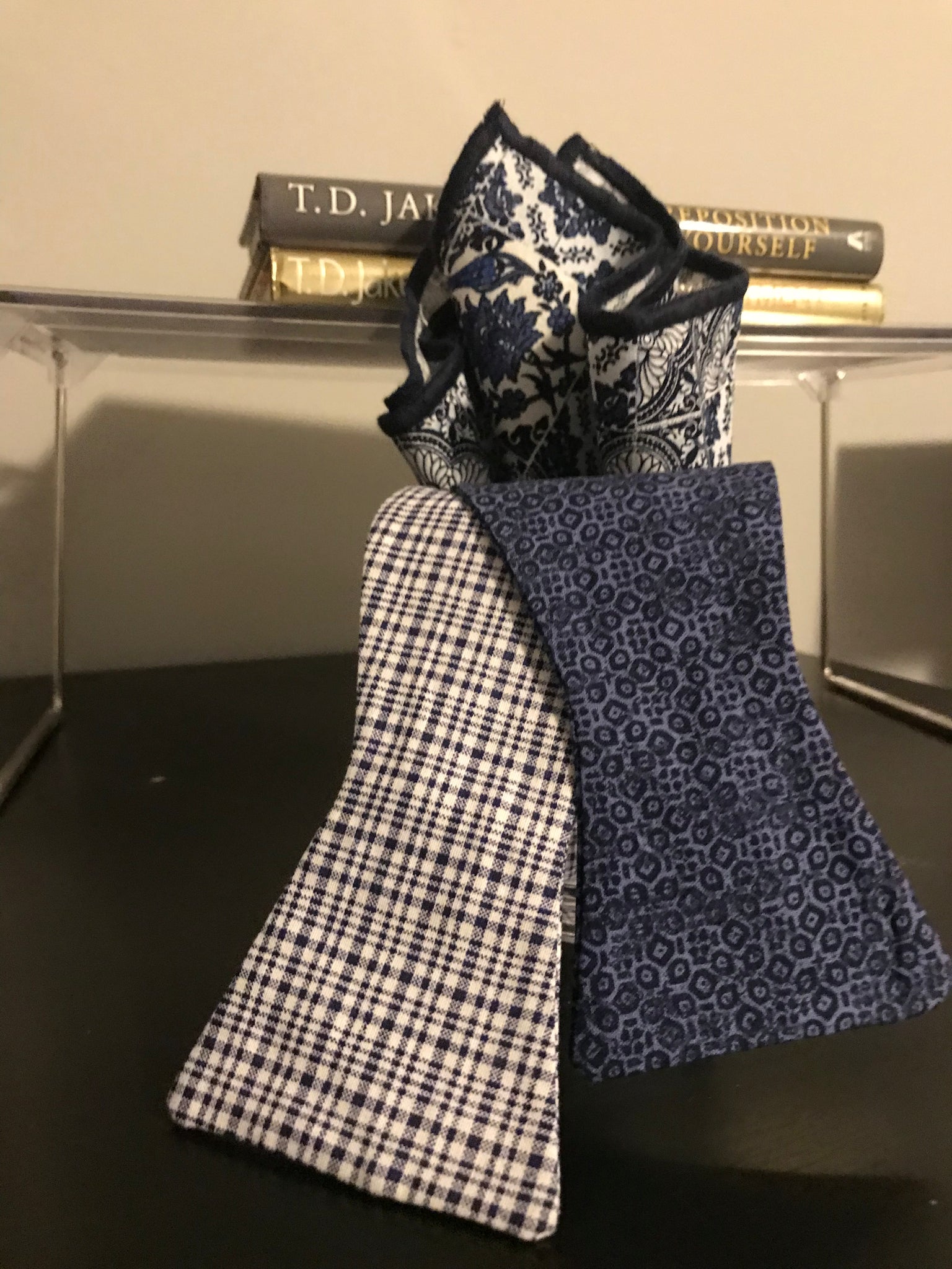 Blue check and Blue Dot Print Bowtie Set