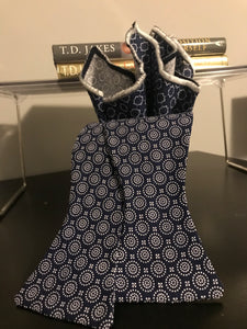 Blue dot print Bowtie Set