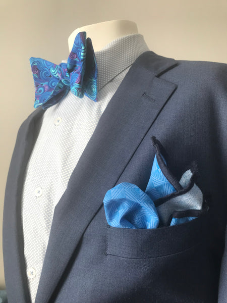 Blue swirl in Print Bowtie Set